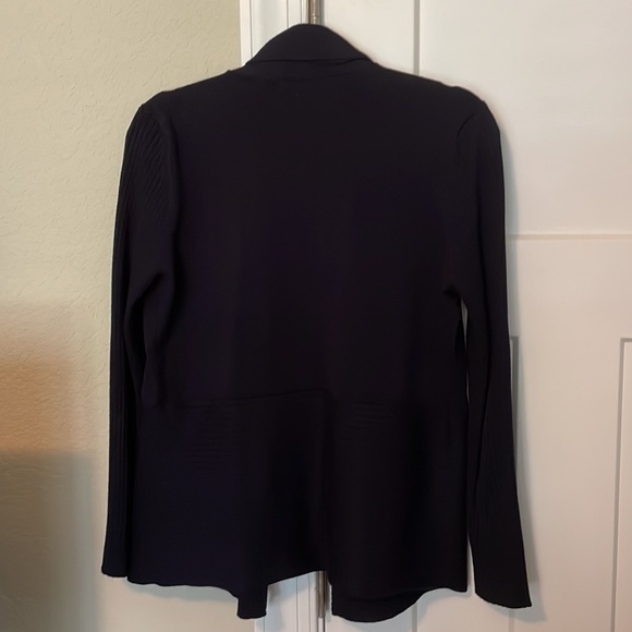 Cardigan - Picture 3 of 4